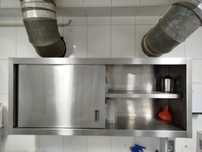Armário de parede em inox usado