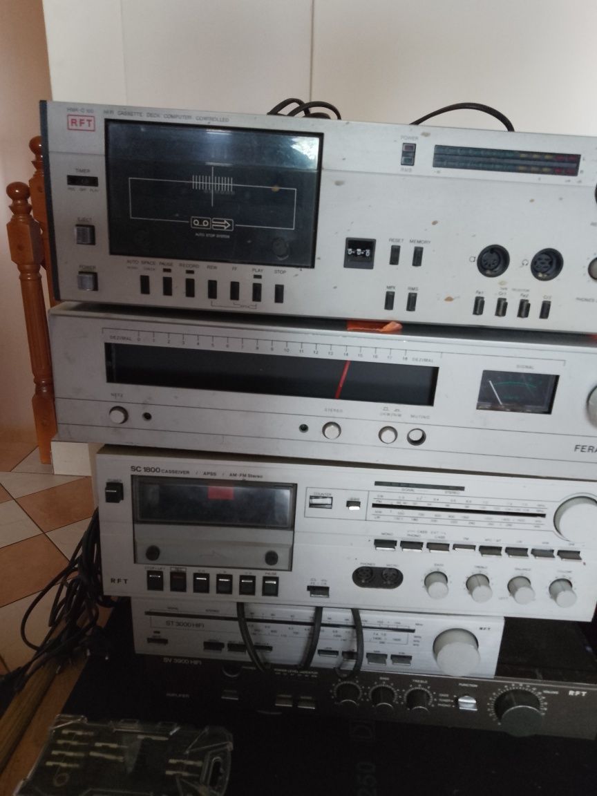 Magnetofony wieża Akai itp