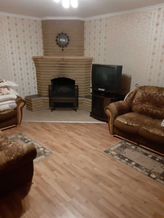 Здається в аренду будинок і пів будинку в селищі Велика Багачка