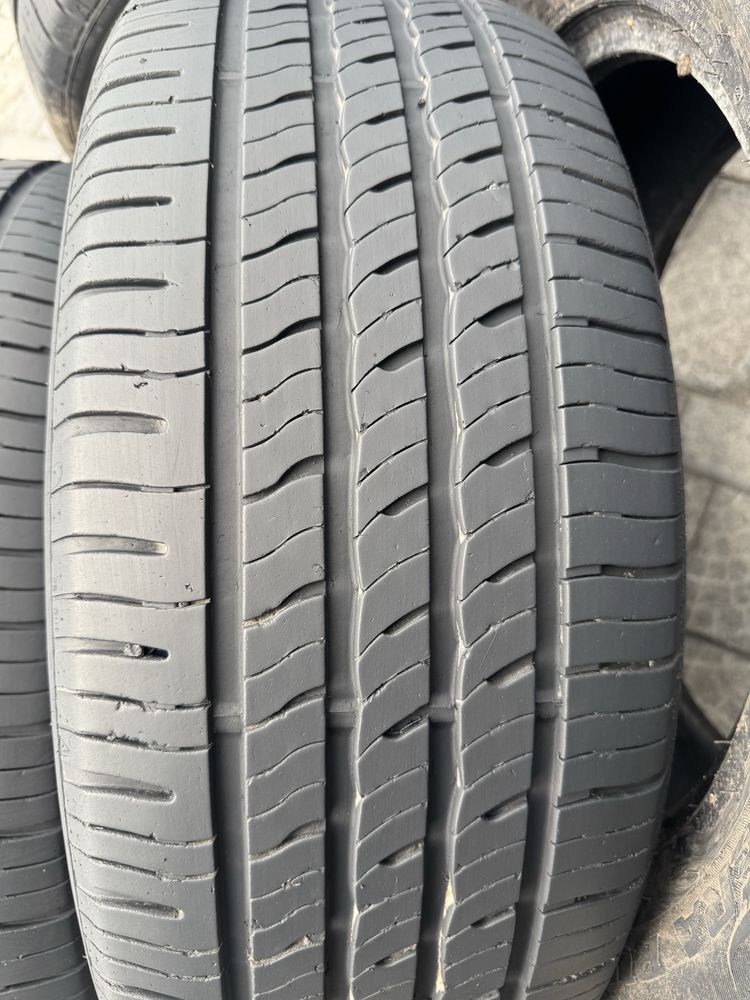 Шины б.у 255 55 R20 Roadstone NFera RU5 SUV 107V 4 шт