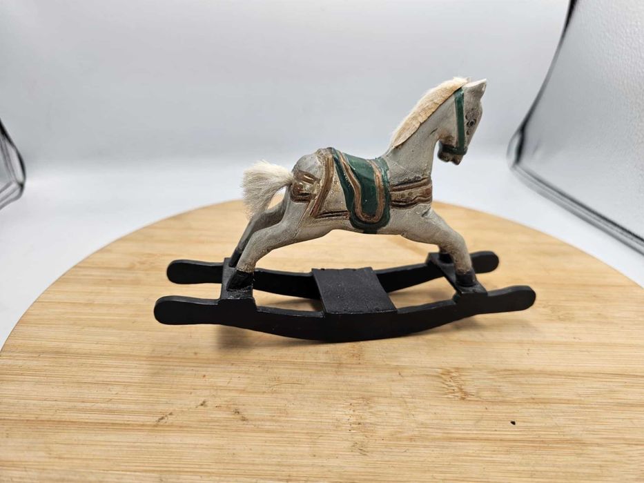 Drewniany koń,konik,na biegunach,vintage,wystrój