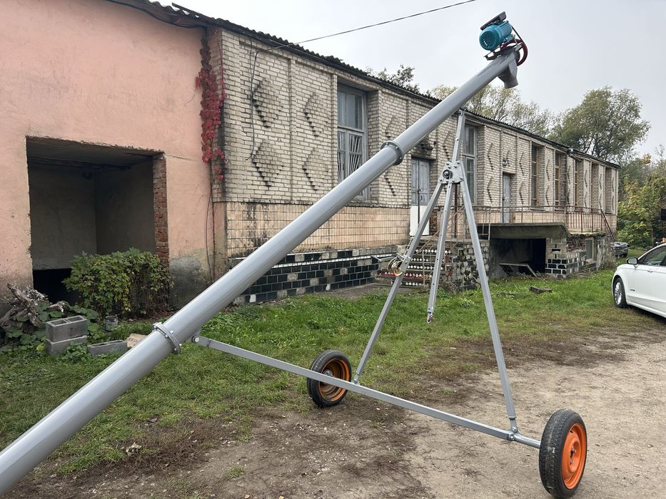 Погрузчик зерна, зернопогрузчик, шнек для зерна, конвеєр зерновий