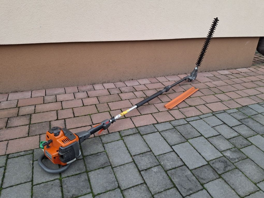 Nożyce spalinowe na wysięgniku do żywopłotu Husqvarna 325 HE 4