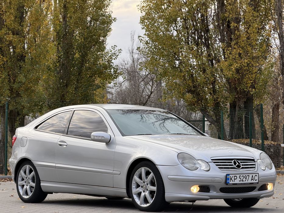 Mercedes-Benz C-Class 2001