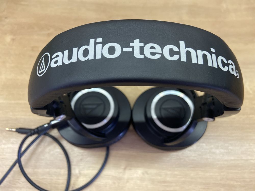 Наушники Audio-Technica ATH-M50x