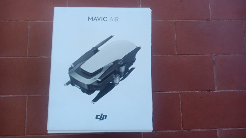 DJI Drone Mavic Air RED