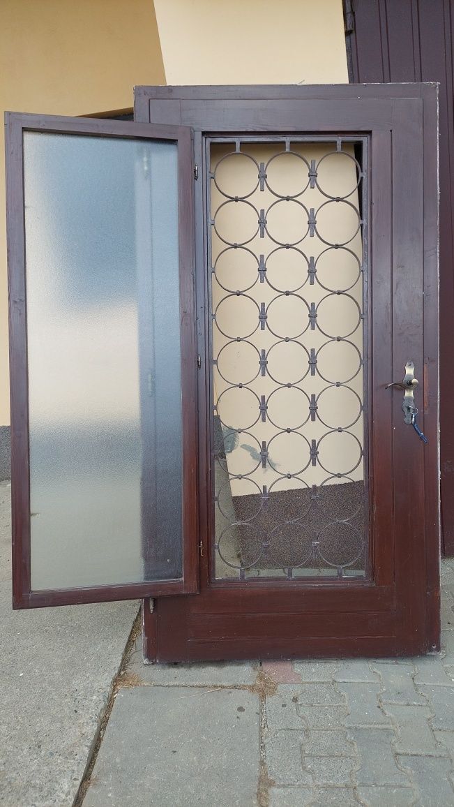 Dzwi wejście drewniane kute 110cm x 210 cm