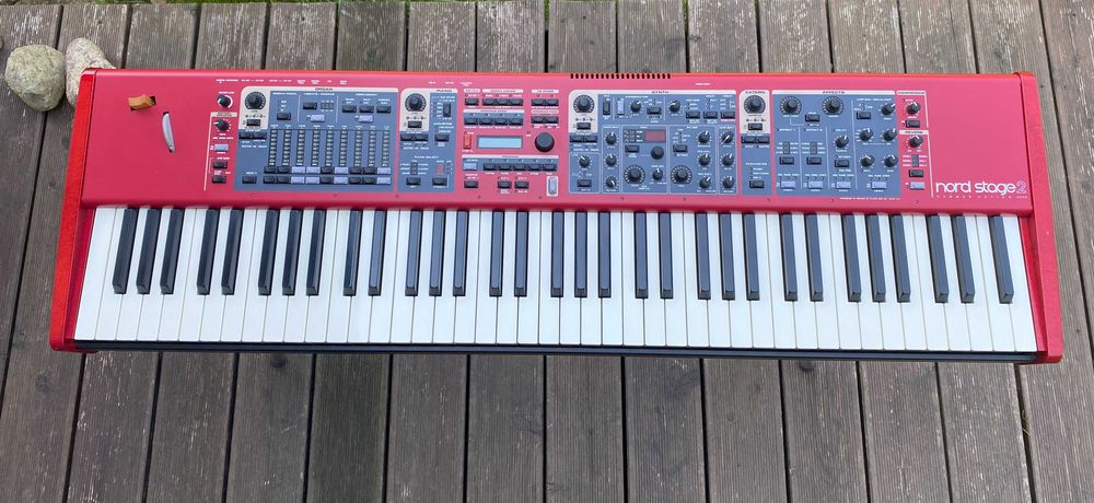 Nord Stage 2 HP76