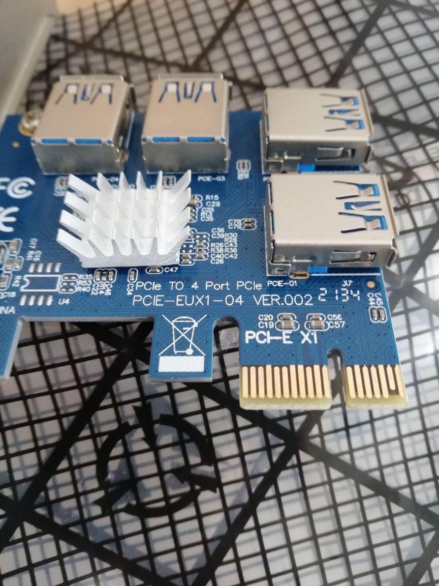 Adaptador Mining PCI-e de 1 para 4