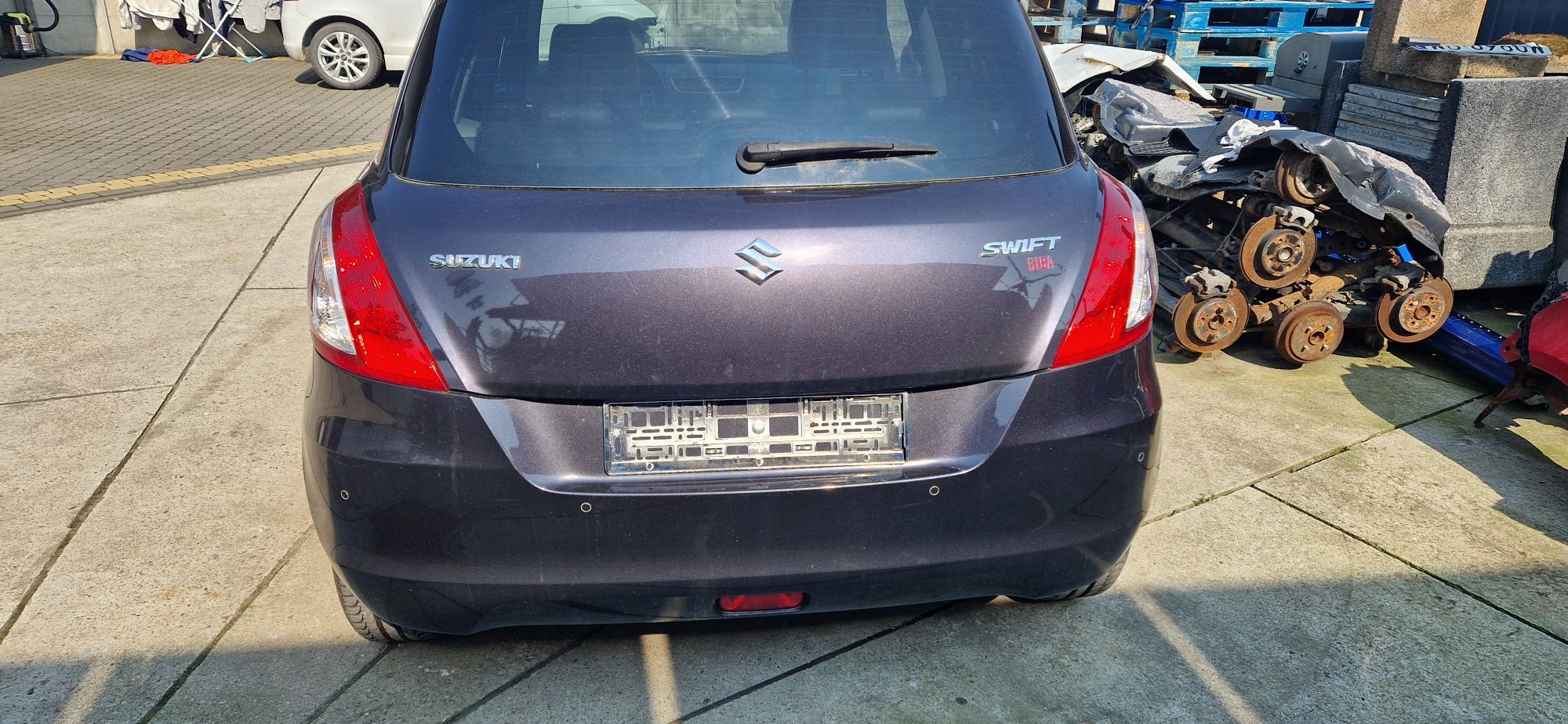 Suzuki swift mk7 klapa tył tylna zgf igła
