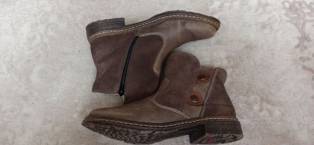 Зимові черевики Rieker, 42 розмір