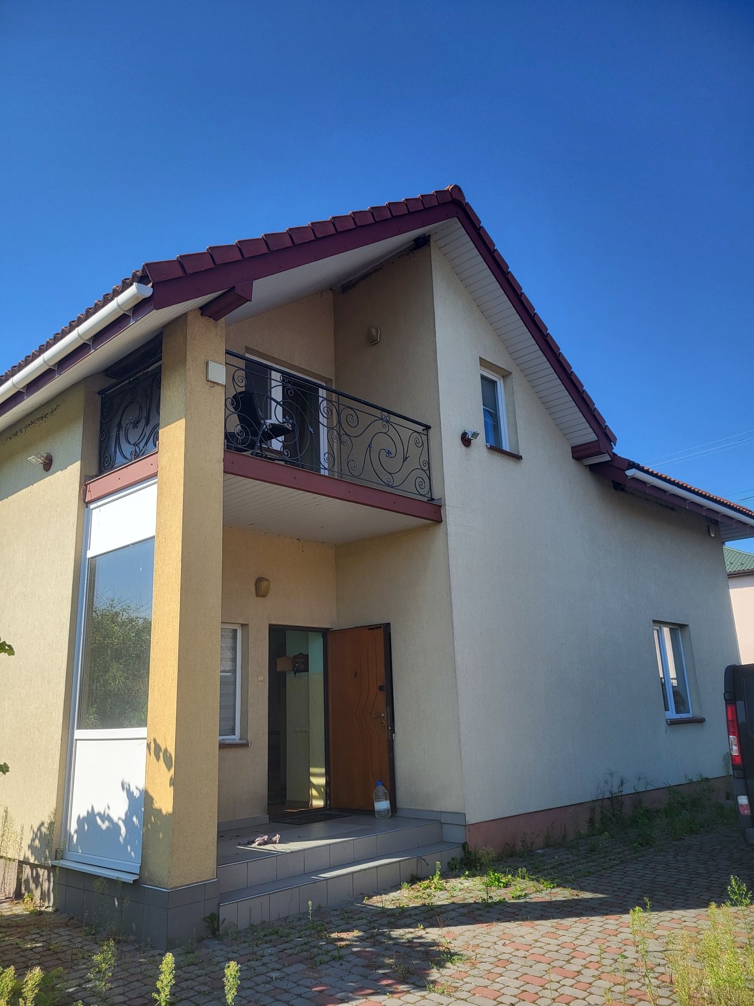 Здається в оренду будинок з сврїм подвір'ям с.Вороці як на Брюховичі