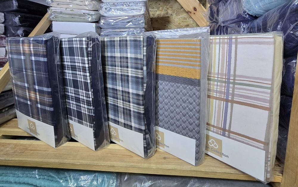 Байкові турецькі простирадла 160х200 на гумці з 2 наволочками 50х70