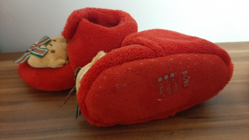 Buciki świąteczne dla niemowlaka niechodki 18/19