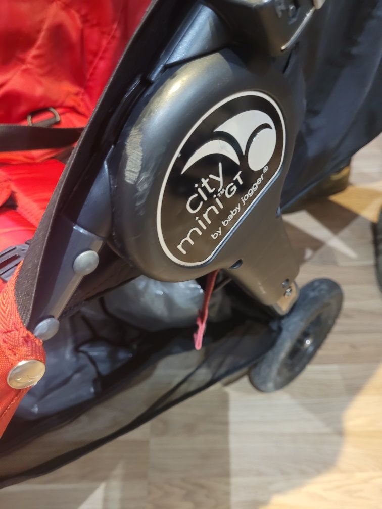 Wózek bliźniaczy rok po roku Baby Jogger Citi Mini GT double GRATISy