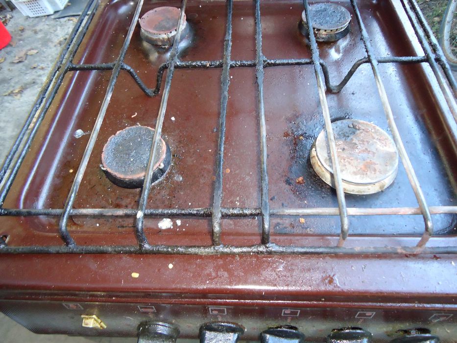продам газовую плиту б/у