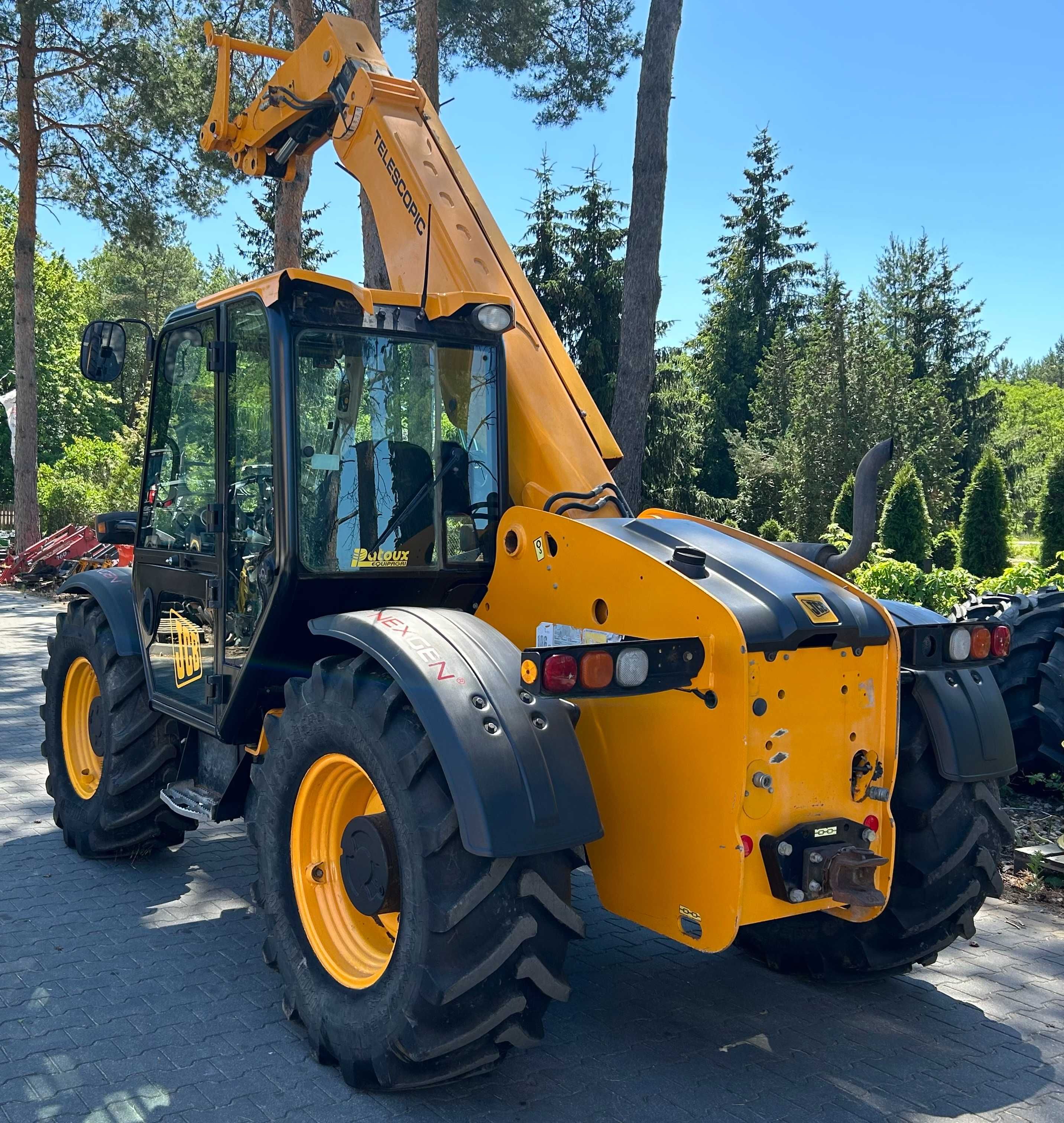 JCB 526-56 Agrii 531-70 Manitou 634 MLT Merlo P32.6