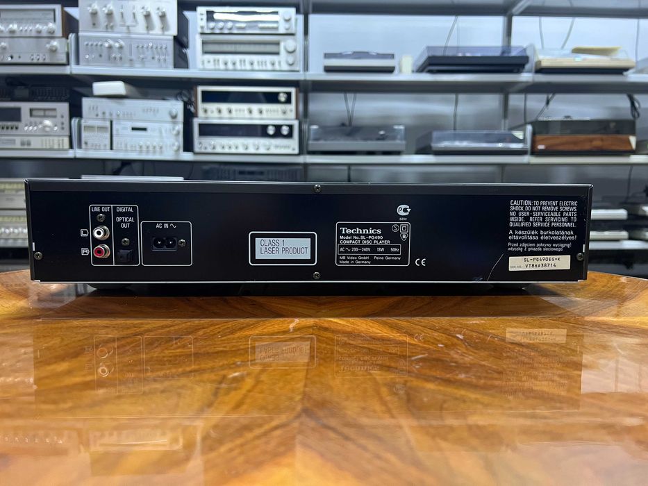 Odtwarzacz płyt CD Technics SL-PG490 Audio Room
