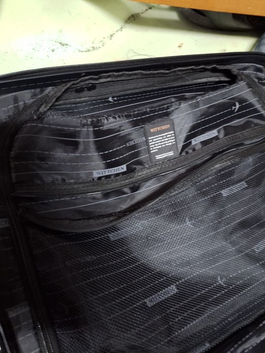 Walizka sztywne 50cm do samolotu czytaj opis