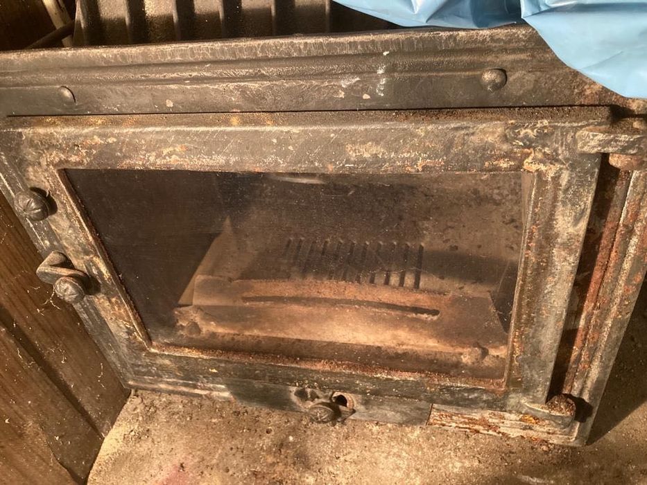 Kominek po jednym sezonie grzewczym