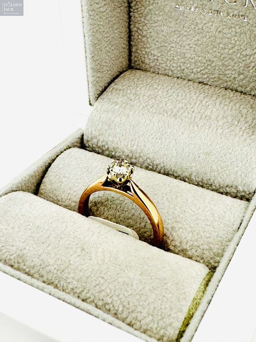 Złoty pierścionek z brylantem Apart złoto pr. 585 waga 1,91 g roz. 10