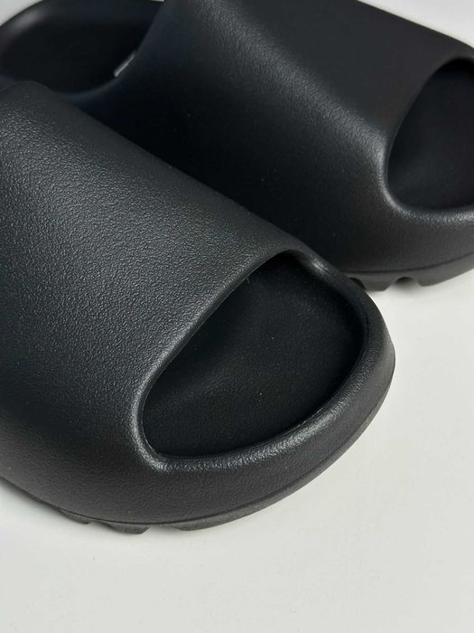 Buty Klapki adidas Yeezy Slide Onyx Rozmiar.37
