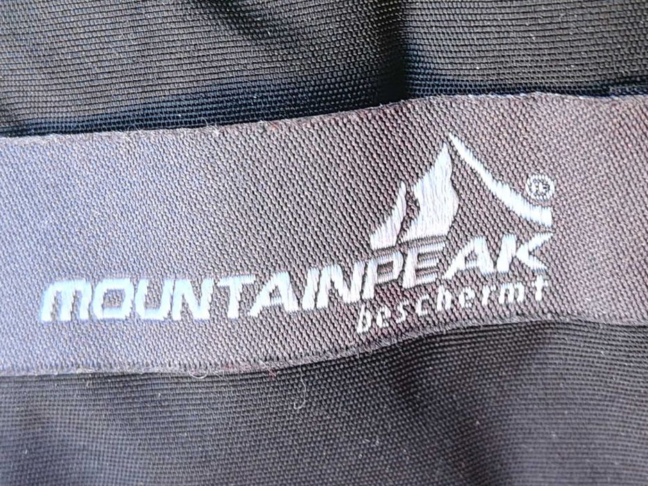 Kombinezon narciarski Reserved /Mountainteak 152