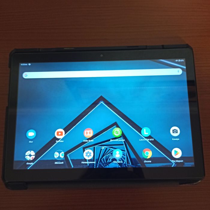 Планшет Lenovo m10