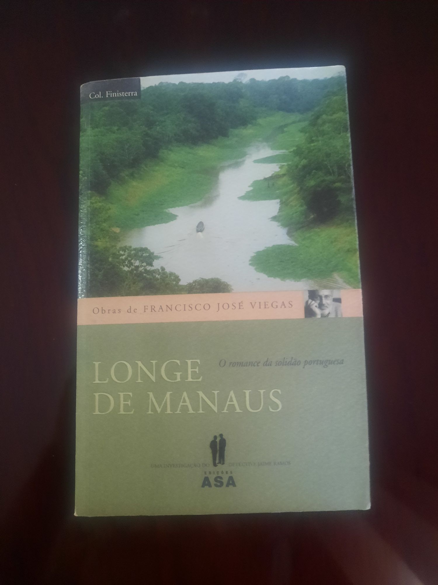 Livro Longe de Manaus