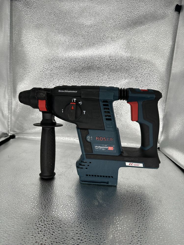 Аккумуляторный перфоратор BOSCH GBH 18 V-26 Professional