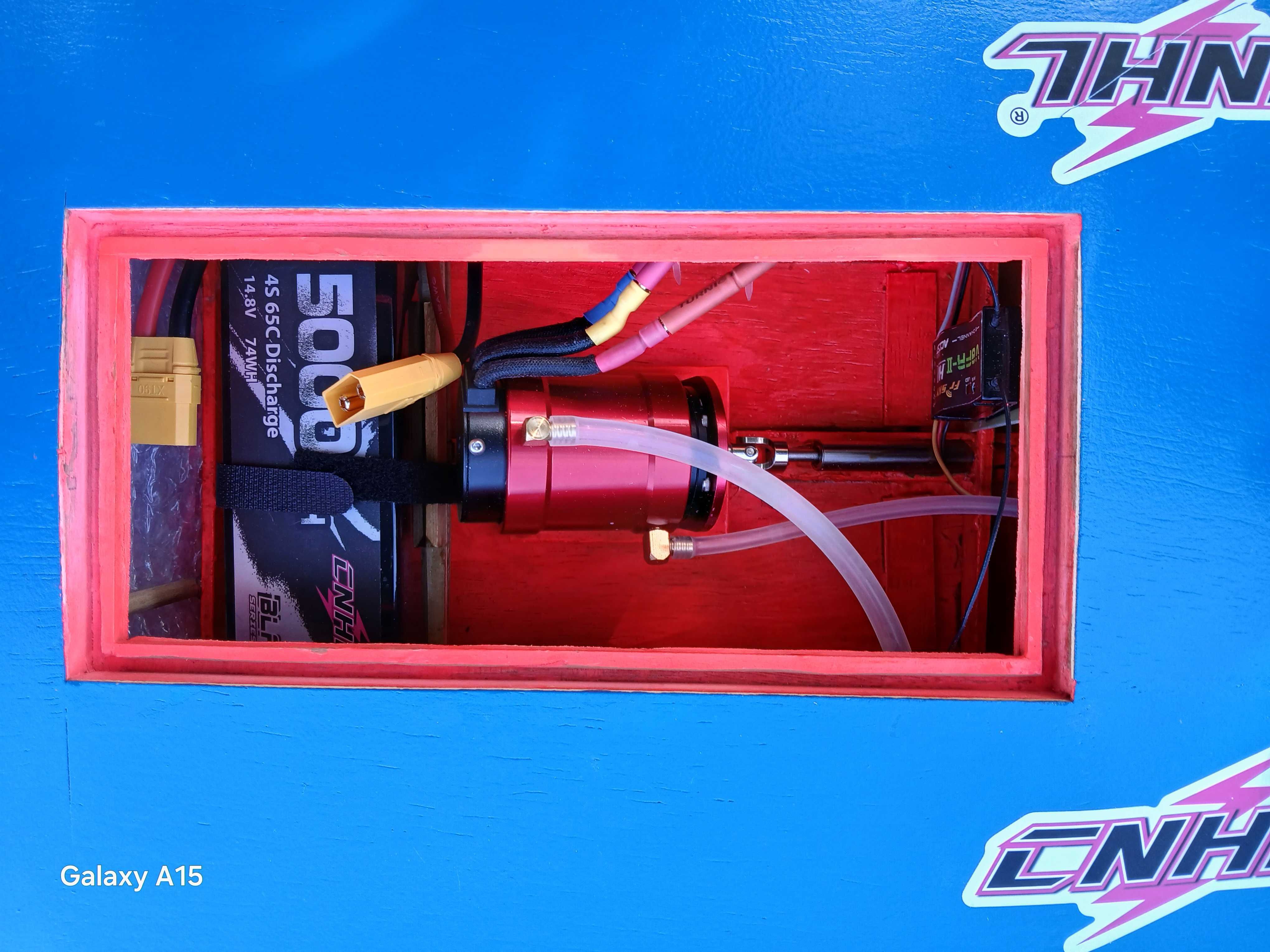 RC Barco de velocidade  CRACKERBOX