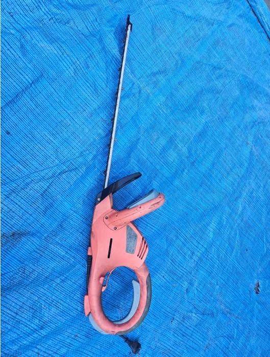 Elektryczne Nożyce Do Żywopłotu Einhell Bg Eh E Hs Watt