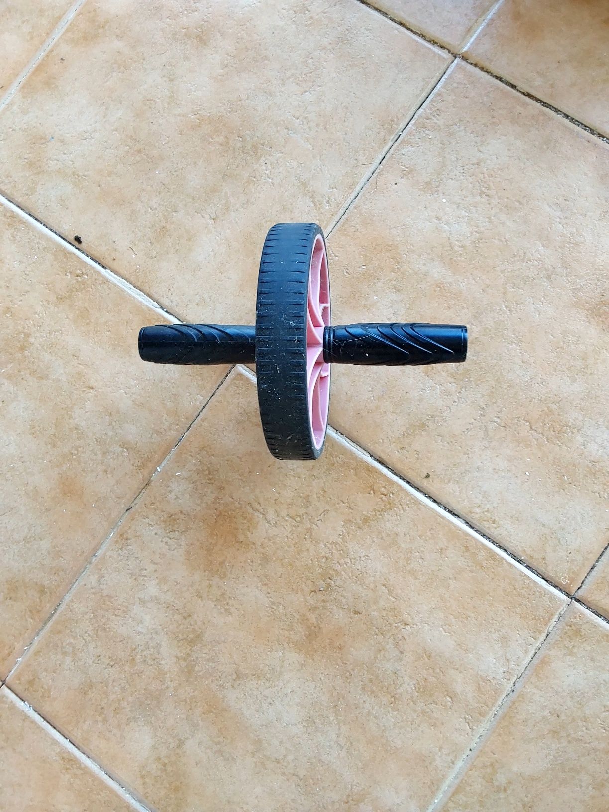 Roda para exercícios abdominais