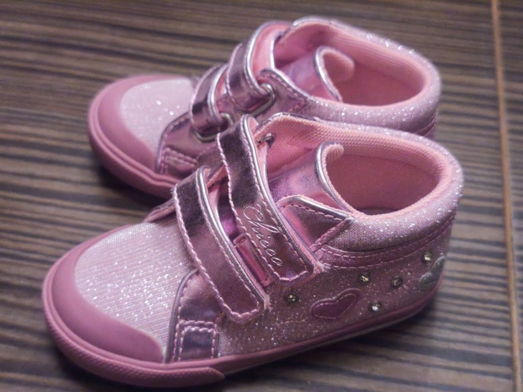 Buty dziewczęce Chicco