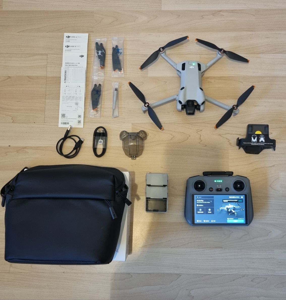 Dji mini 4 pro Fly More Combo