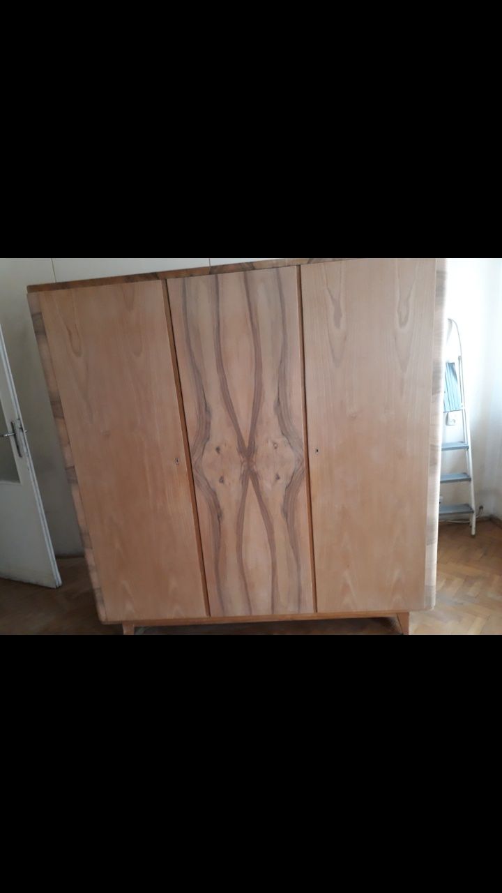 Szafy z czasów PRL