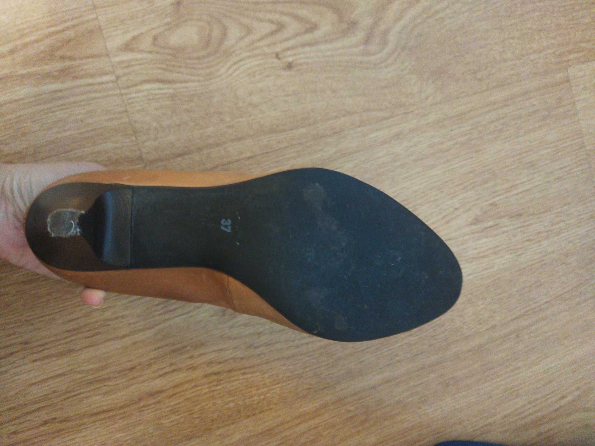 Buty czółenka szpilki Gina Piacci r. 37 skóra naturalna