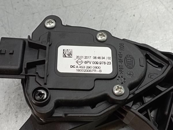 Pedal do acelerador SMART ForFour (453)