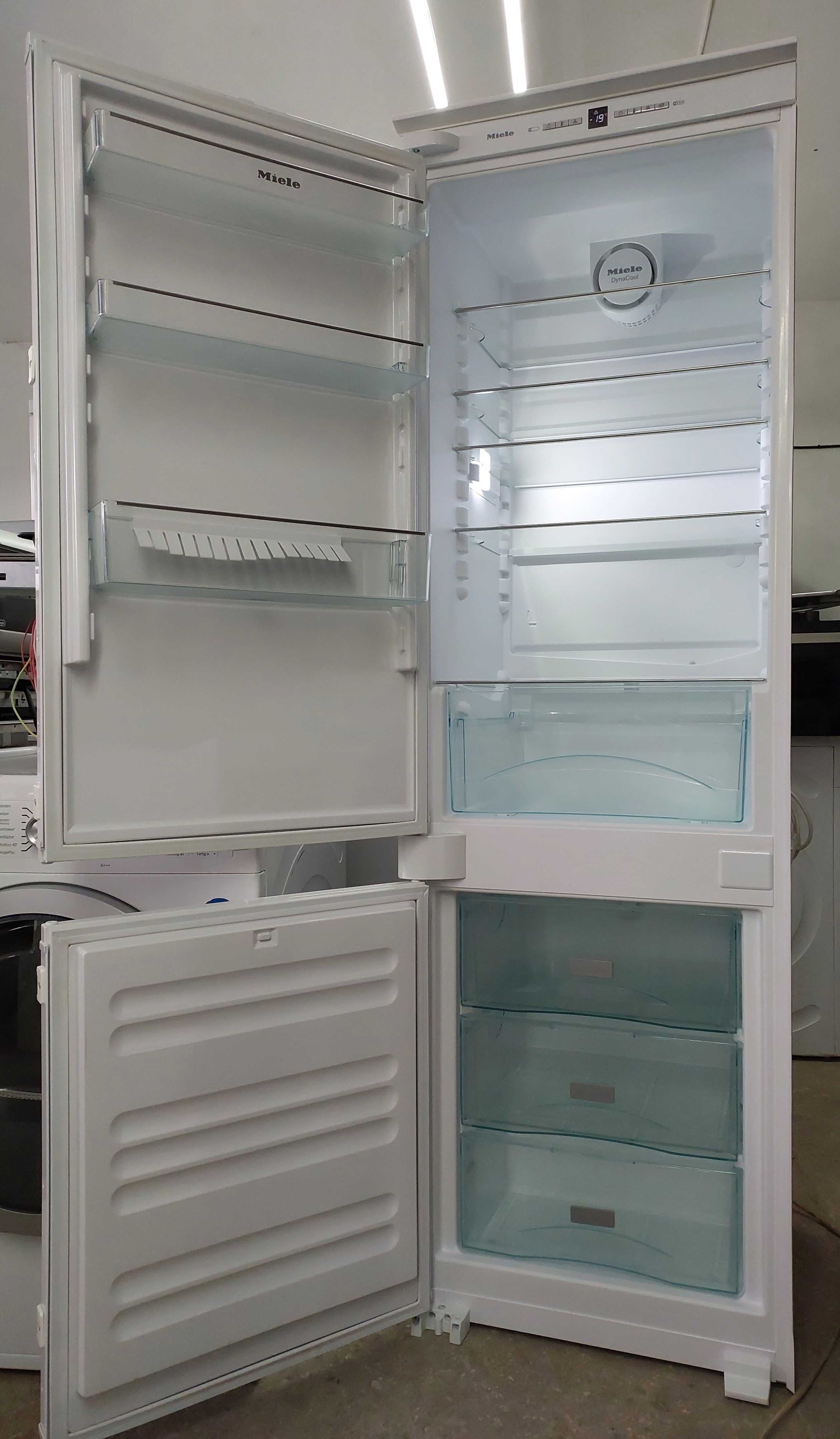 Встроеный холодильник с морозильной камерой Miele KF 37132 iD DynaCool