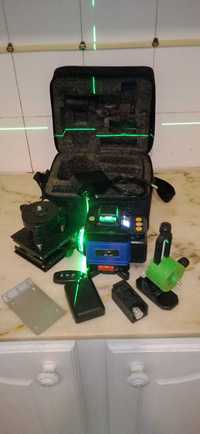 Vendo nível a laser 4D.