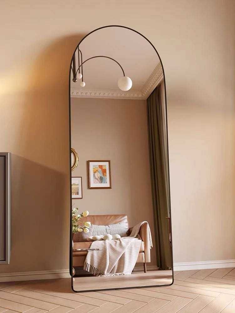 Lustro stojące lub wiszące  w metalowej ramie 165 x 50