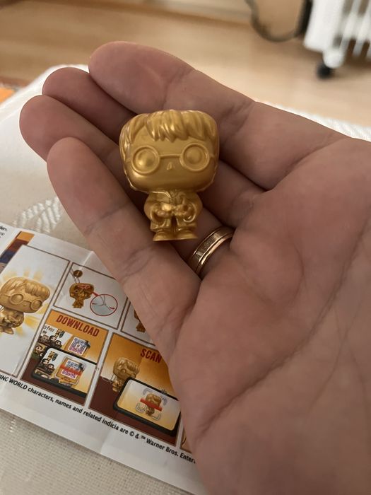 Золотой Гарри Поттер