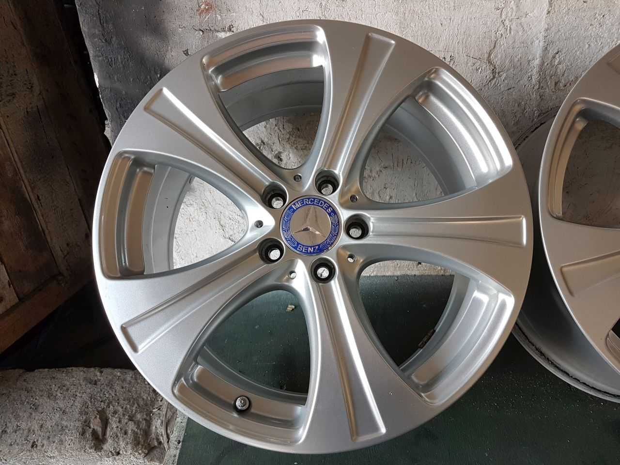 Felgi aluminiowe Mercedes R18 5x112 8JX18H2 ET 38 czujniki TPMS