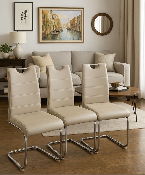 4 Cadeiras em couro sintetico