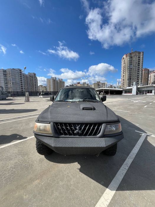 Mitsubishi Pajero Sport 2.5 TDI Снимается с учета!