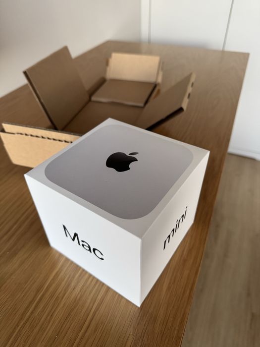 Mac Mini M4 - NOVO e SELADO | 24GB RAM | 512GB SSD | 10 Núcleos