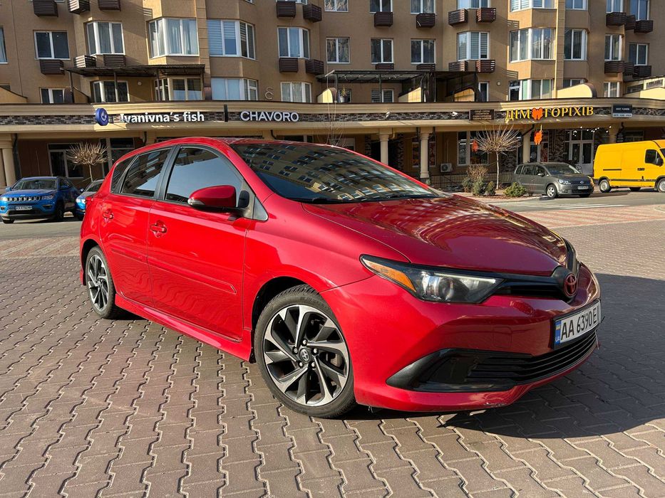 Toyota Auris Scion IM
