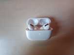 Airpods pro 1 gen z etui uszkodzone
