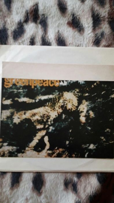 ВИНИЛОВАЯ пластинка Greenpeace, в упаковке родной, коллекционная вещь