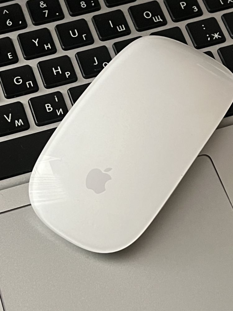 Magic Mouse 2 White model Model: A1657